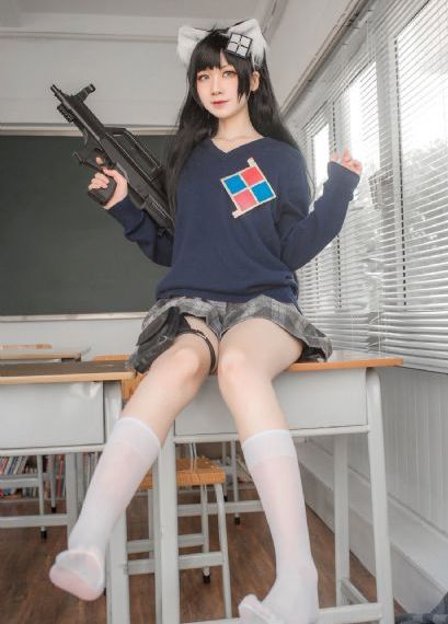 欧美性感裸模写真_2022在线观看
