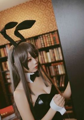 欧美透明泳装写真图_4K天堂在线