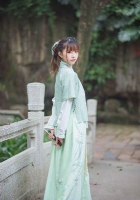 秋霞日韩在线鲁丝片_高清动漫在线观看