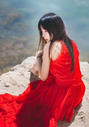 欧美极品极品美少女_BD英语全集在线观看