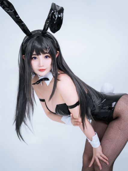 欧美戴墨镜女生头像_HD高清视频观看